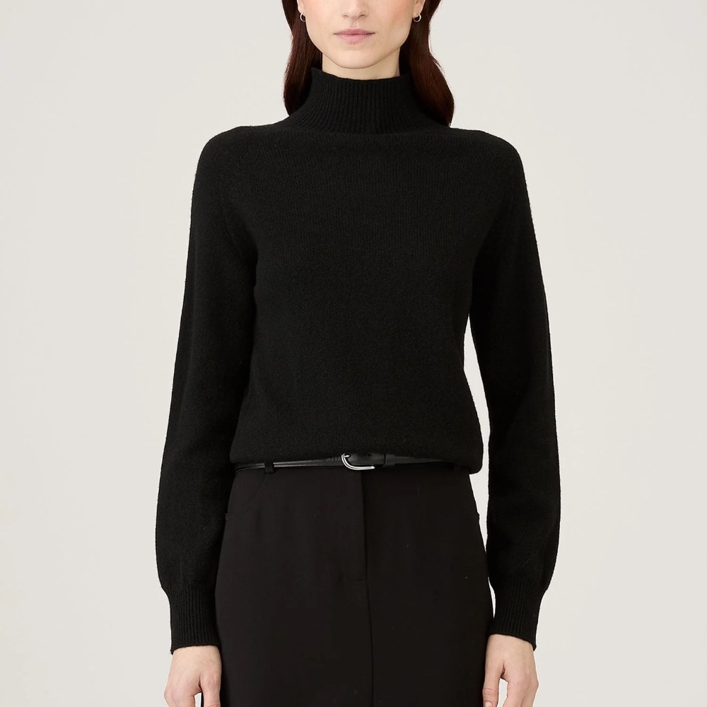 SUNSPEL Women’s Lambswool Turtleneck Sweater, Black, Size S, M, L